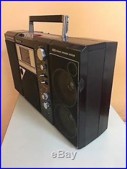 VINTAGE RADIO CASSETTE PLAYER/RECORDER SANYO M9819-2K From 80's