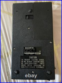 VINTAGE SONY TC-110A PORTABLE CASSETTE TAPECORDER and Case (no cables) VINTAGE SONY TC-110A PORTABLE CASSETTE TAPECORDER and Case (no cables)