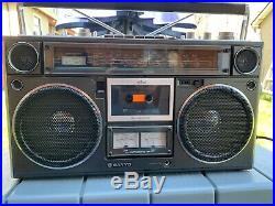 VINTAGE Sanyo Boombox M9994K Ghettoblaster Clean 1978 Cassette Recorder Player