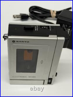 VINTAGE Sanyo NBP-07 Electronica Memo Tape Recorder Powers On- UNTESTED