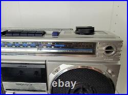 VTG Magnavox D8120 AM FM Stereo Radio Cassette Recorder Tested Working Box Prop