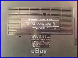 VTG Sanyo Cassette Tape Recorder M2200 Japan 3-Way Power Automatic Rec Control
