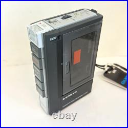 Vintage 1975 Sanyo Cassette Player recorder M1001 Mint Vintage 1975 Sanyo Cassette Player recorder M1001 Mint