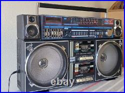 Vintage 1980's Lloyd's PT003 Jumbo BOOMBOX Ghetto Blaster RADIO/Double CASSETTE