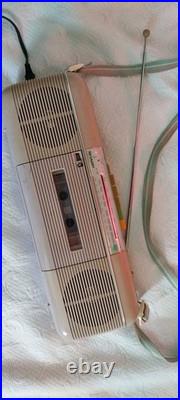 Vintage 1980's SHARP QT-50L AM/FM Stereo Radio Cassette Recorder Good condition