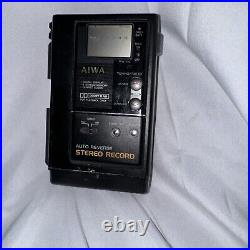 Vintage 1980s Aiwa HS-J800 Walkman Stereo Record Cassette Recorder Auto Reverse