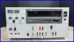 Vintage 1984 Sony 3/4 U-Matic Video Cassette Recorder VO-5600 Parts or Repairs