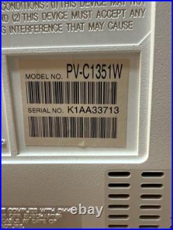 Vintage 2001 Panasonic White 13 TV / VCR Combo, Model PV-C1351W WORKS