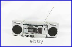 Vintage 80s Unisef Z-1000 FM/AM 2Band Radio Cassette Recorder Stereo Boombox