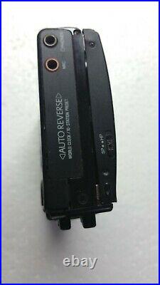 Vintage AIWA HS-J707 Cassette Player Recorder Walkman AM / FM Radio for PARTS