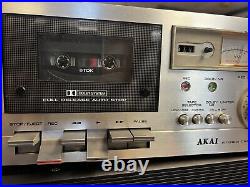 Vintage AKAI CS-702D 2 HEAD STEREO CASSETTE DECK PLAYS AND RECORD TESTED