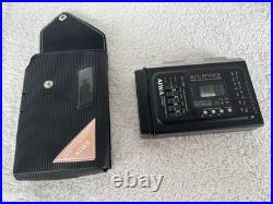 Vintage Aiwa Hs-j07 Am / Fm Stereo Cassette Recorder With Case- Very Desirable