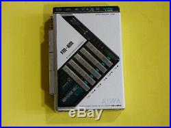 Vintage Aiwa Hs-j600 Cassette Recorder Am/fm Walkman Very Rare