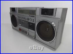 Vintage Boombox Hitachi TRK 7720E Portable Stereo Radio Cassette Recorder Silver