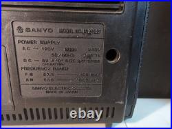 Vintage Boombox Sanyo Radio Cassette Recorder AC/DC Mic Aux Bat Indicator Works Vintage Boombox Sanyo Radio Cassette Recorder AC/DC Mic Aux Bat Indicator Works