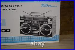 Vintage Crown Japan SZ-5100 Boombox Radio Double Cassette 100W 5-Band Stereo EQ Vintage Crown Japan SZ-5100 Boombox Radio Double Cassette 100W 5-Band Stereo EQ