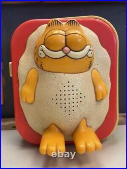 Vintage Durham Industries Novelty Garfield Cassette Player UNTESTED W Odie Charm