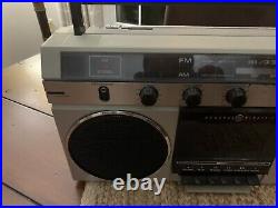 Vintage General Electric GE 3-5450A AM/FM Radio Cassette Player Recorder Works