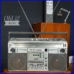 Vintage HITACHI TRK-8290E FM SW MW LW Stereo Cassette Recorder BOOMBOX GHETTO B