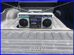 Vintage JCPenney Boombox Cassette Player Portable Stereo Radio ...