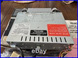 Vintage Kraco AM/FM Stereo Cassette Player Model ETR-808 Silver on Silver TESTED Vintage Kraco AM/FM Stereo Cassette Player Model ETR-808 Silver on Silver TESTED