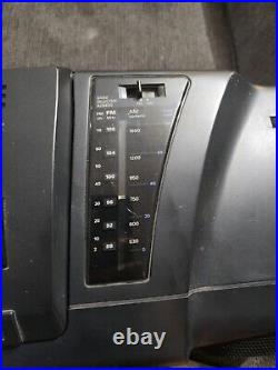 Vintage Magnavox AZ 8400 Portable CD Radio Cassette Recorder With Remote