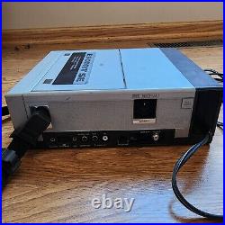 Vintage Magnavox Color Video Camera 8 Hour Video Cassette Recorder Carrying Case Vintage Magnavox Color Video Camera 8 Hour Video Cassette Recorder Carrying Case
