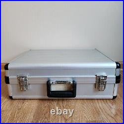 Vintage Magnavox Color Video Camera 8 Hour Video Cassette Recorder Carrying Case Vintage Magnavox Color Video Camera 8 Hour Video Cassette Recorder Carrying Case