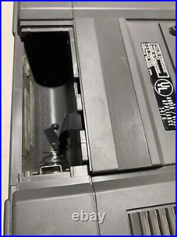 Vintage Magnavox D8120 AM/FM Stereo Radio Cassette Recorder Read