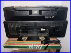 Vintage Magnavox D8300 Boombox Radio Dual Cassette Recorder Black & Yellow WORKS Vintage Magnavox D8300 Boombox Radio Dual Cassette Recorder Black & Yellow WORKS