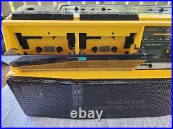 Vintage Magnavox D8300 Boombox Radio Dual Cassette Recorder Black & Yellow Works