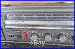 Vintage Magnavox D8443 AM/FM/SW1/SW2 Cassette Recorder BOOMBOX, working