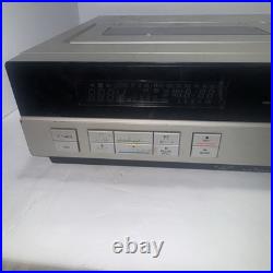 Vintage Magnavox VCR Top Loading VR8408SL01 UVHS Cassette Recorder TESTED Vintage Magnavox VCR Top Loading VR8408SL01 UVHS Cassette Recorder TESTED