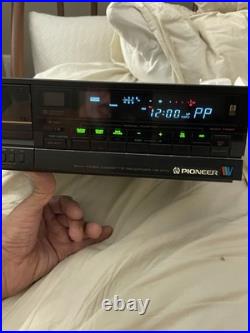 Vintage Pioneer 8mm Video Cassette Recorder Ve-d70
