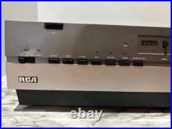 Vintage RCA SelectaVision VGT200 VCR Video Cassette Recorder NO REMOTE Vintage RCA SelectaVision VGT200 VCR Video Cassette Recorder NO REMOTE