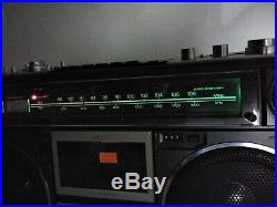 Vintage SANYO M9994 BoomBox Cassette Recorder Stereo SN51230073 TESTED