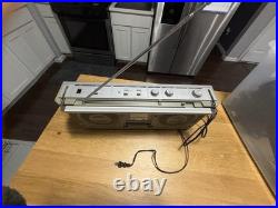 Vintage SCR -10 Realistic Portable Cassette Recorder And Player, Radio Boombox