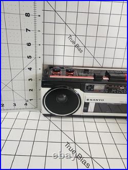 Vintage Sanyo M-S350K LITTLE MINI 16W stereo cassette recorder 4 band radio