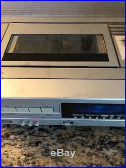 Vintage Sanyo Model VCR 4400 Betamax Video Cassette Recorder Player