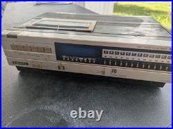 Vintage Sanyo VCR 3900 Betamax Video Cassette Recorder Powers On RE