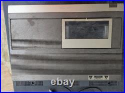 Vintage Sanyo VCR 3900 Betamax Video Cassette Recorder Powers On RE