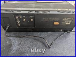 Vintage Sanyo VCR 3900 Betamax Video Cassette Recorder Powers On RE