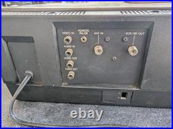 Vintage Sanyo VCR 3900 Betamax Video Cassette Recorder Powers On RE
