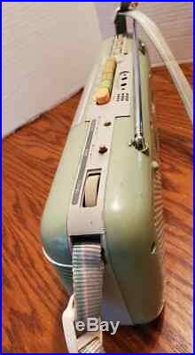 Vintage Sharp QT-50 P Stereo AM/FM Radio Cassette Recorder working condition