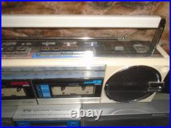 Vintage Sharp QT 77 AM/FM Cassette Recorder