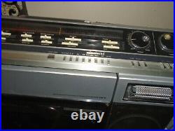 Vintage Sharp VZ-2000 AM/FM Cassette/Record Player Boombox