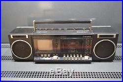 Vintage Silver SVT48 TV stereo radio cassette recorder 80's boombox Japan made