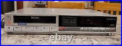 Vintage Sony Betamax SL-10 Video Cassette Recorder Player