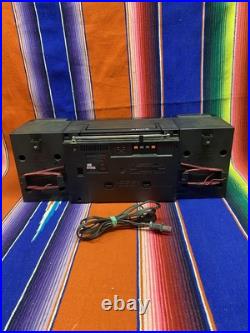 Vintage Sony CFS-1000 FM/AM Stereo Cassette Recorder With Original Box WORKS G Vintage Sony CFS-1000 FM/AM Stereo Cassette Recorder With Original Box WORKS G