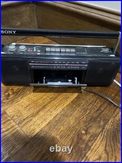 Vintage Sony CFS-220 Sound Rider FM AM Radio Cassette Recorder Boombox TESTED